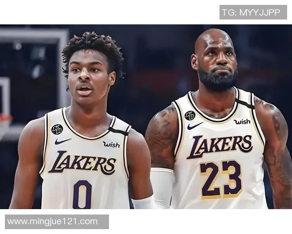 7胜0负！联盟第4！这就是湖人给他2年1660万美金大合同的原因